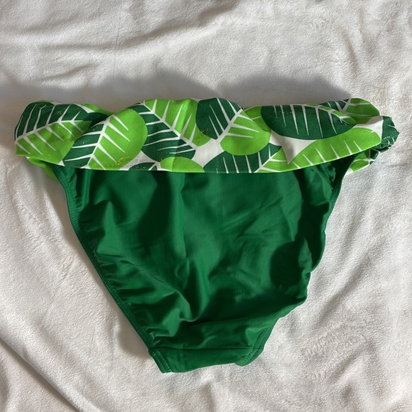 Palm Print Tankini Set - Picture 10 of 11